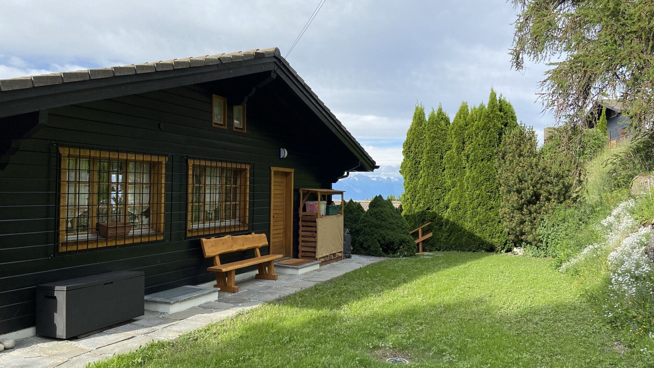 Photo of Outdoor in Saint-Pierre-de-Clages