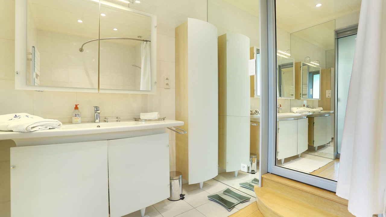 Photo of Bathroom in Champs-Elysees