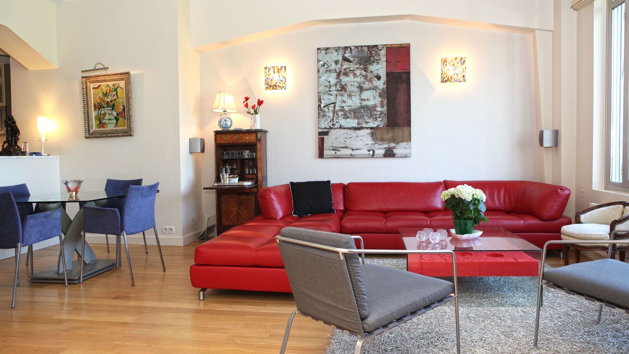 Photo of Livingroom in Champs-Elysees