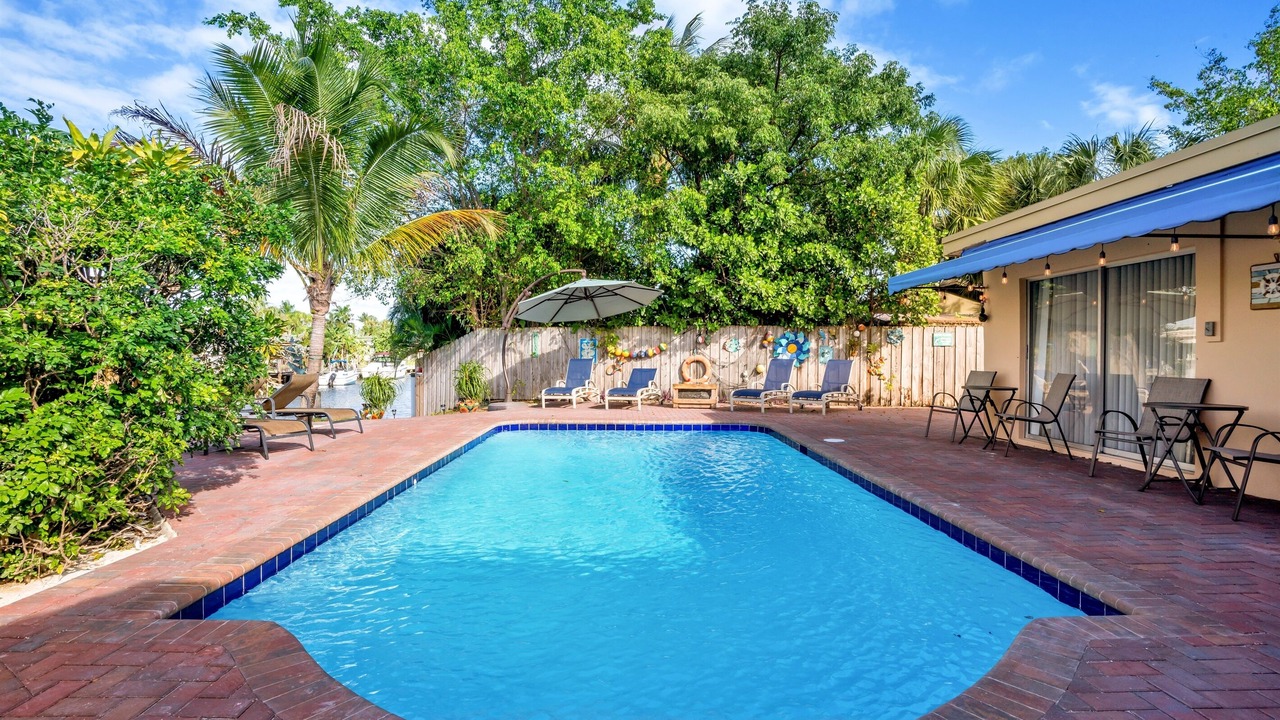 Photo of Outdoor in Garden Isles