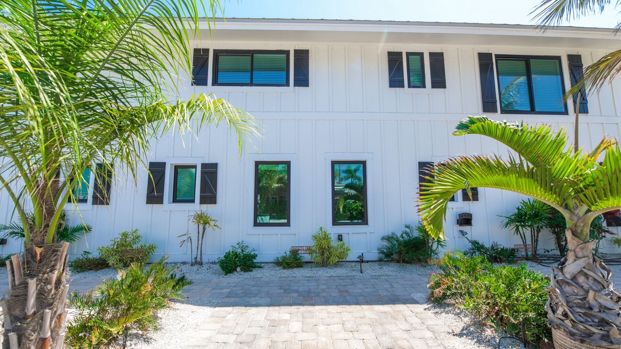 Photo of Others in Anna Maria