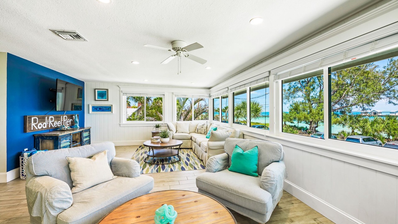 Photo of Livingroom in Anna Maria