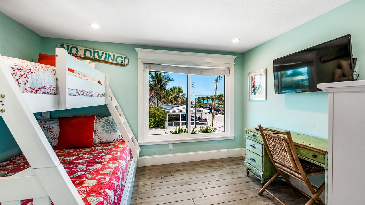 Photo of Others in Anna Maria