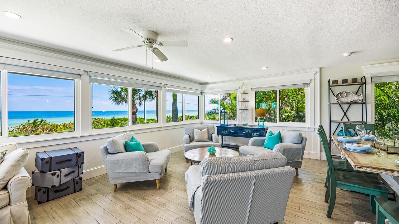 Photo of Livingroom in Anna Maria