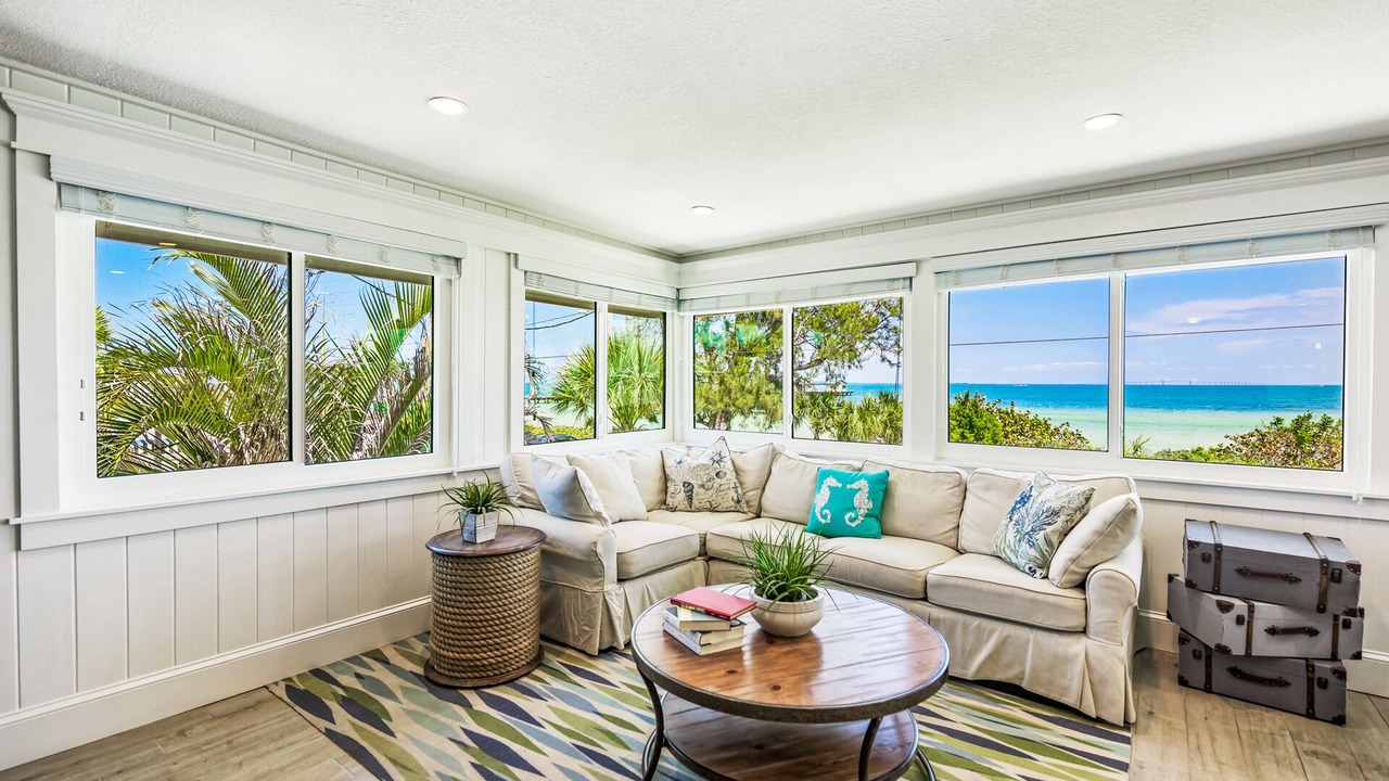 Photo of Livingroom in Anna Maria