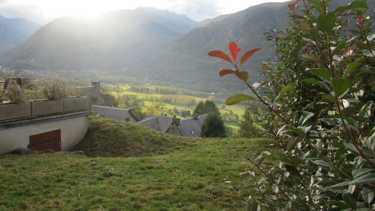 Photo of Outdoor in Camparan