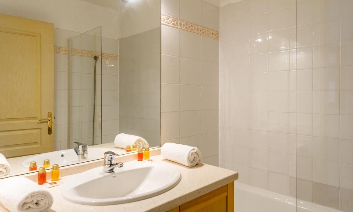 Photo of Bathroom in Bagneres-de-Luchon