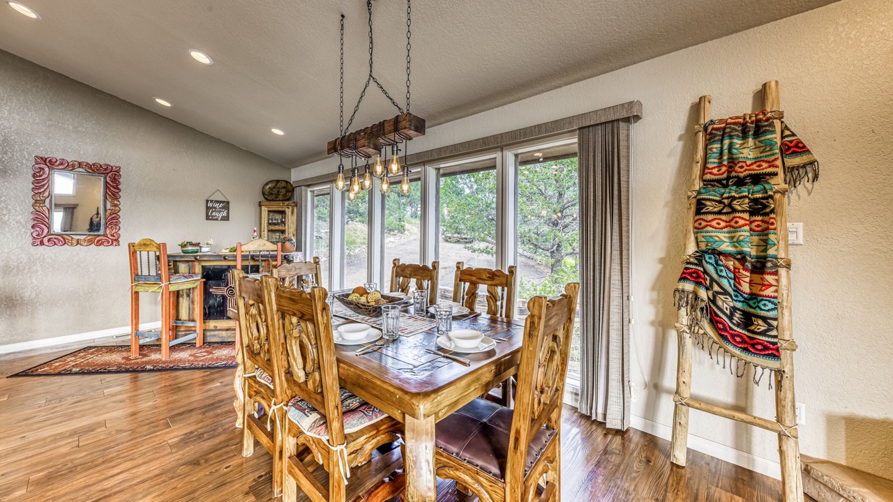 Photo of Livingroom in Ruidoso