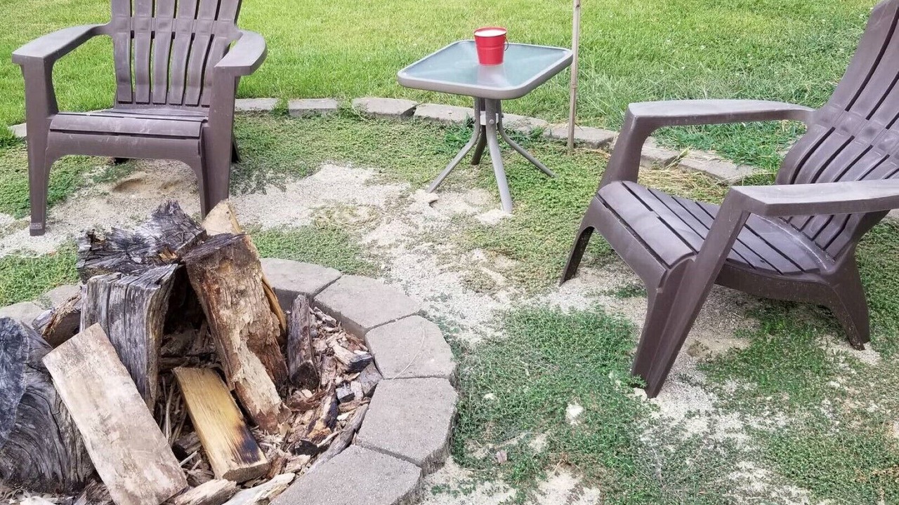 Photo of Outdoor in Speedway