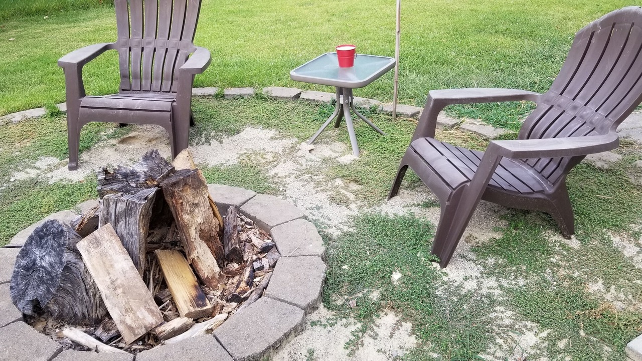 Photo of Outdoor in Speedway