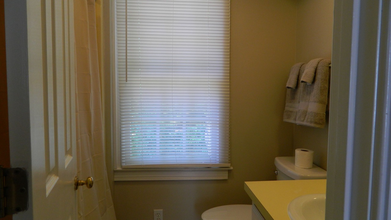Photo of Bathroom in Chickamauga
