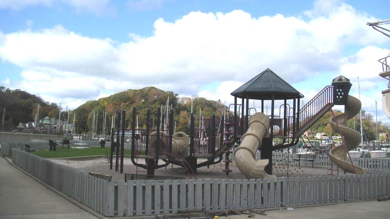 Photo of Others in Macatawa
