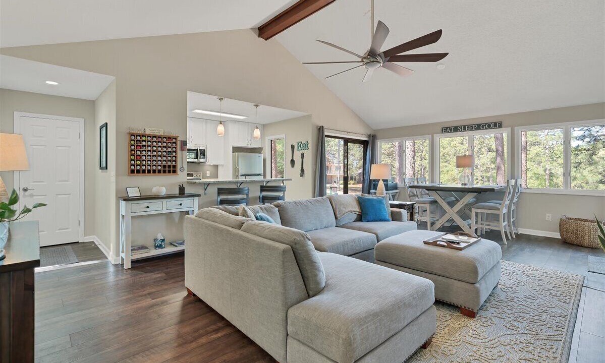 Photo of Livingroom in Pinehurst