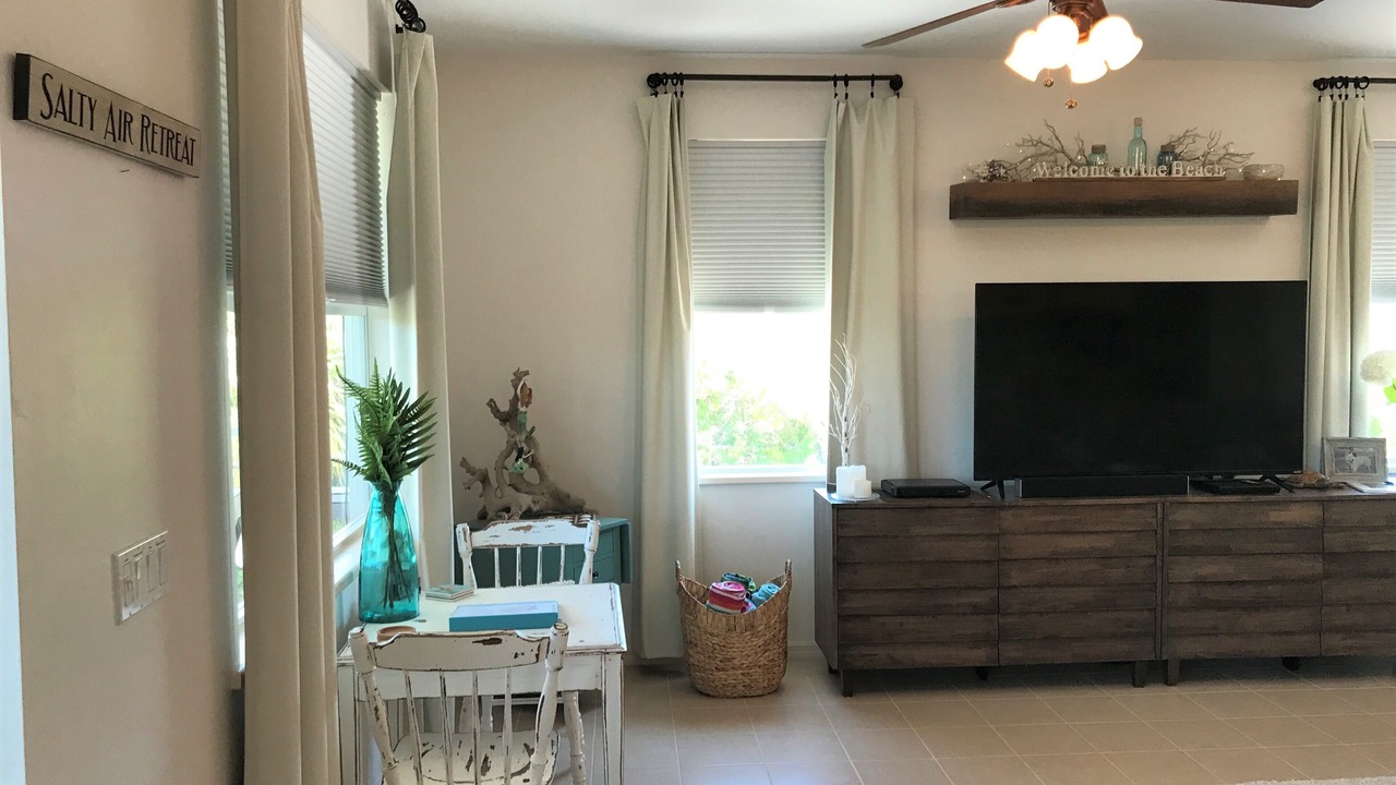 Photo of Livingroom in North Captiva