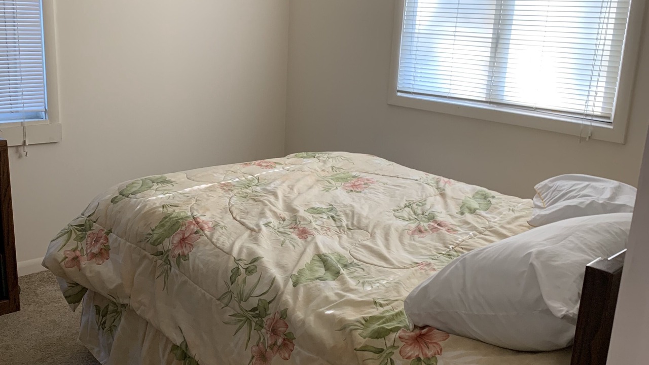 Photo of Bedroom in Pentwater