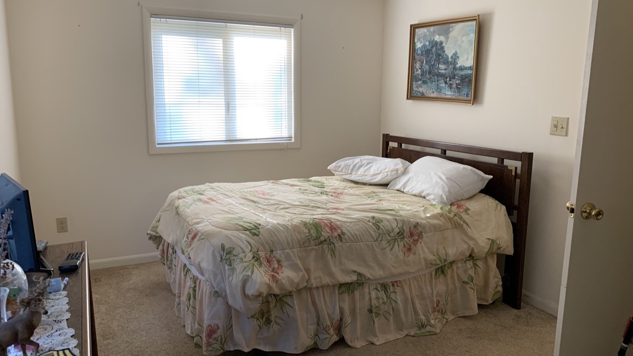 Photo of Bedroom in Pentwater