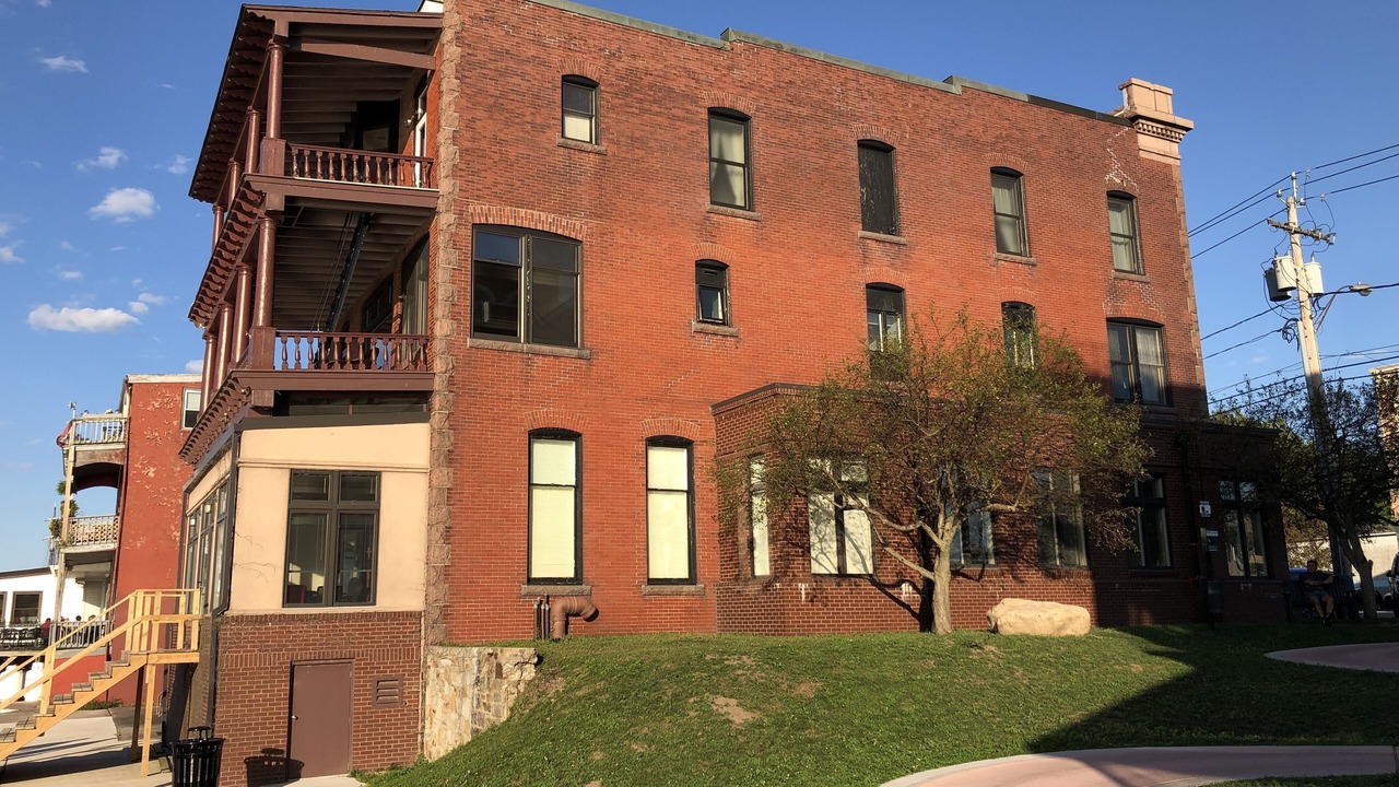 Photo of Outdoor in Clayton