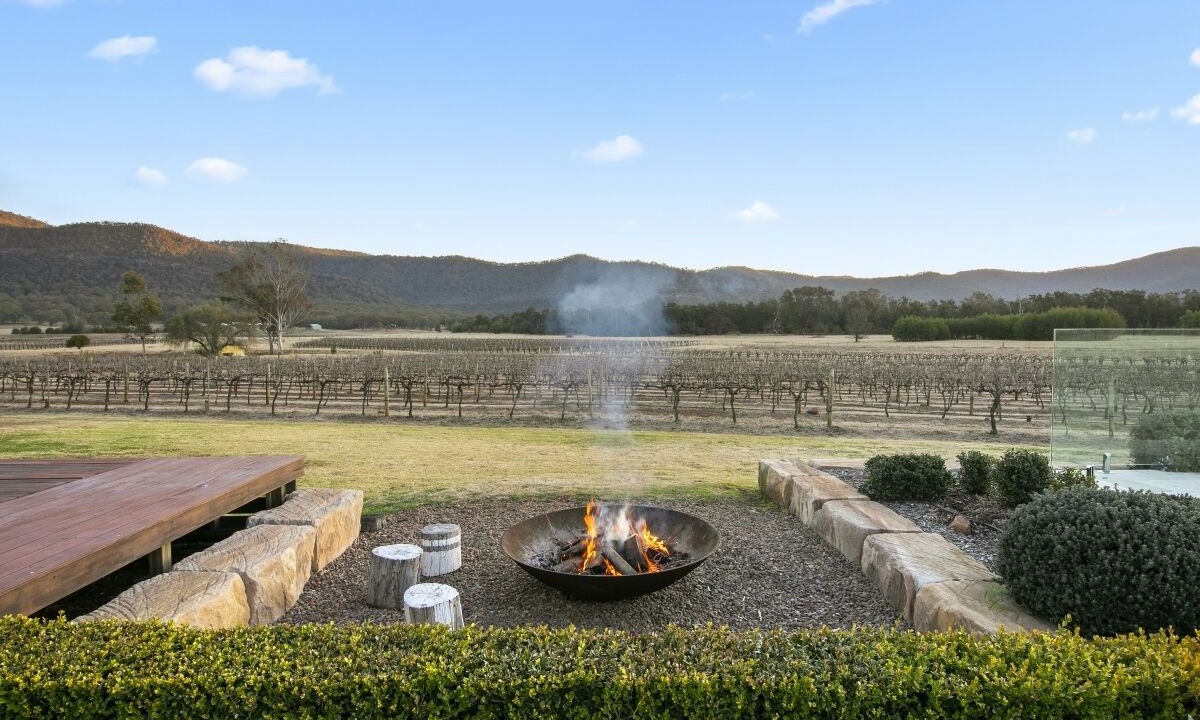 Photo of Outdoor in Broke