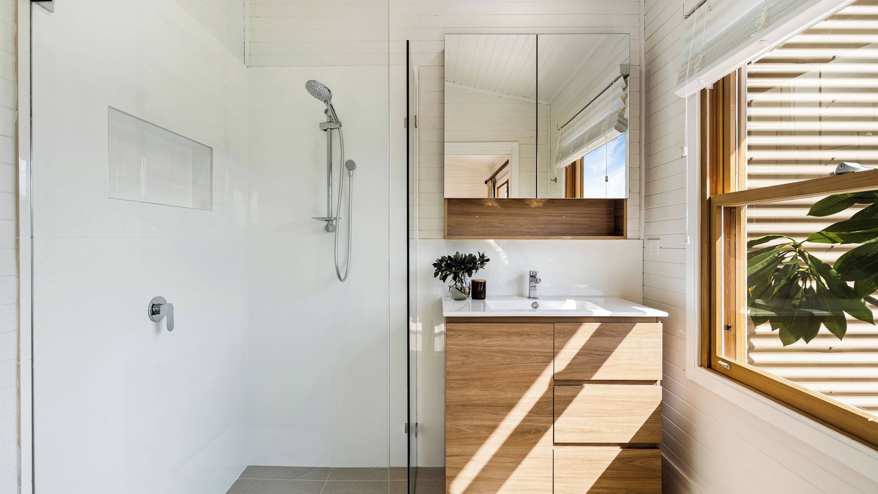 Photo of Bathroom in Broke