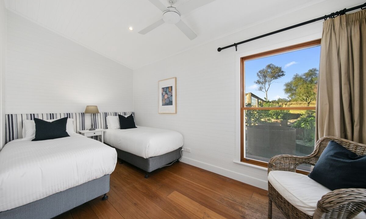 Photo of Bedroom in Broke