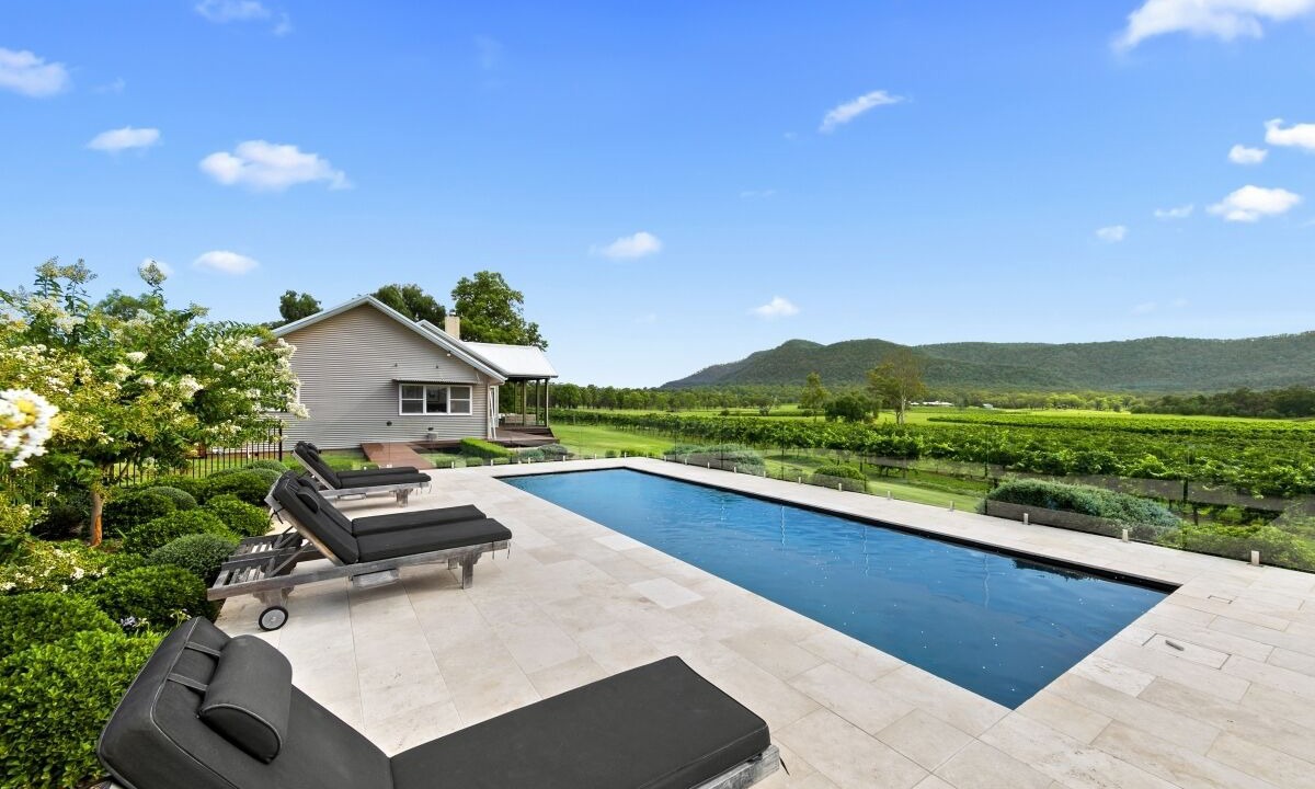 Photo of Outdoor in Broke