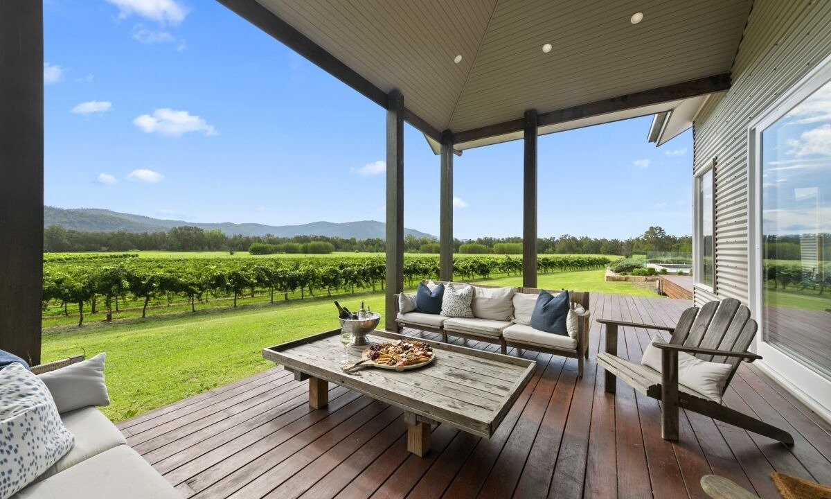 Photo of Patio Balcony in Broke