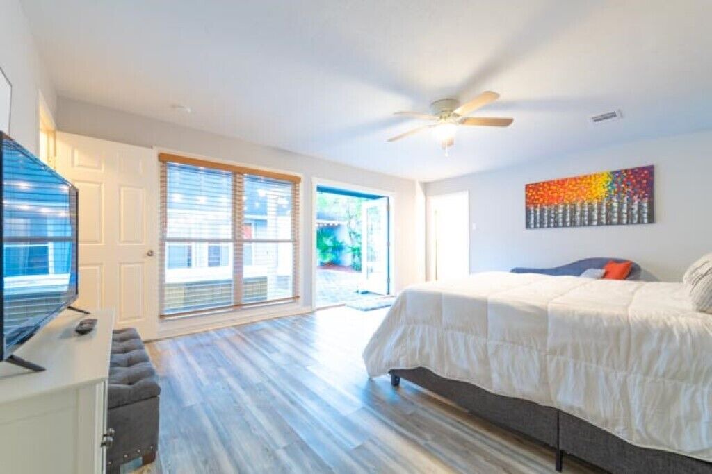 Photo of Bedroom in Cloverleaf