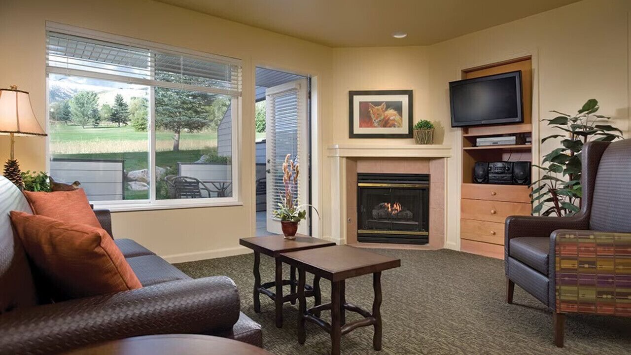 Photo of Livingroom in Wolf Creek