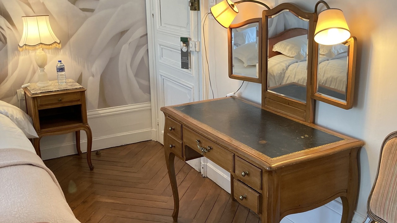 Photo of Bedroom in Le Landin