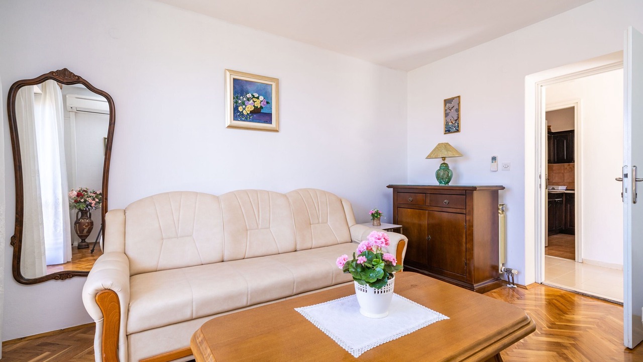 Photo of Livingroom in Gornji Kono