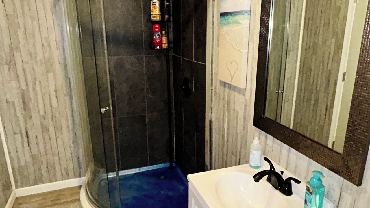 Photo of Bathroom in Salem