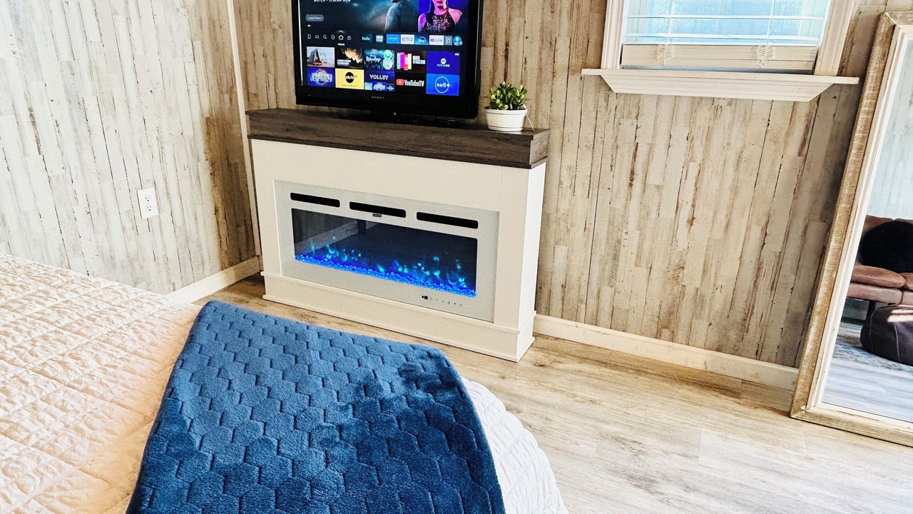 Photo of Bedroom in Salem