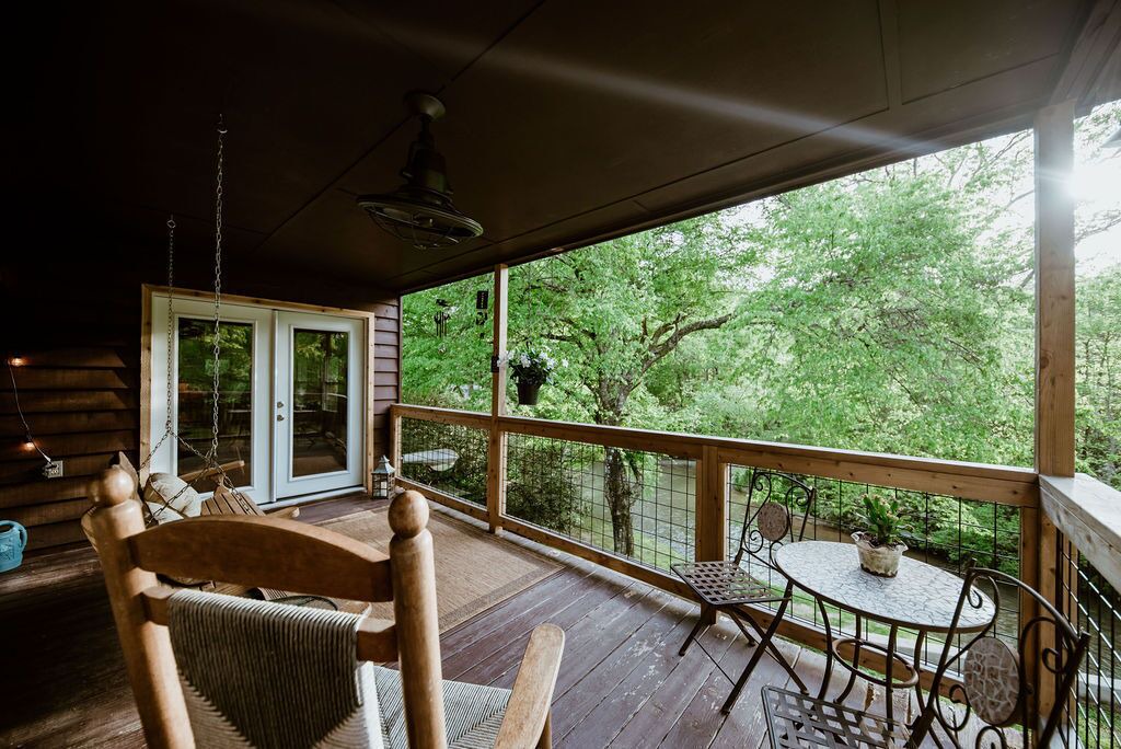 Photo of Outdoor in Mountain Rest