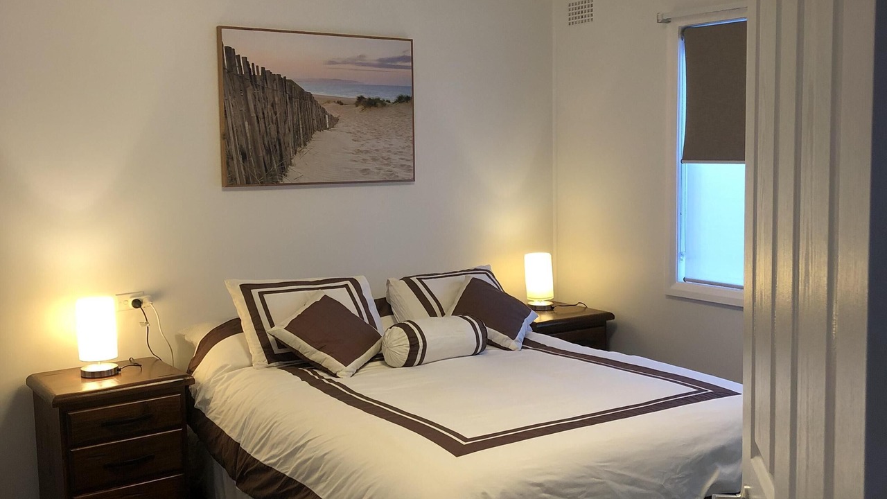 Photo of Others in Orange East