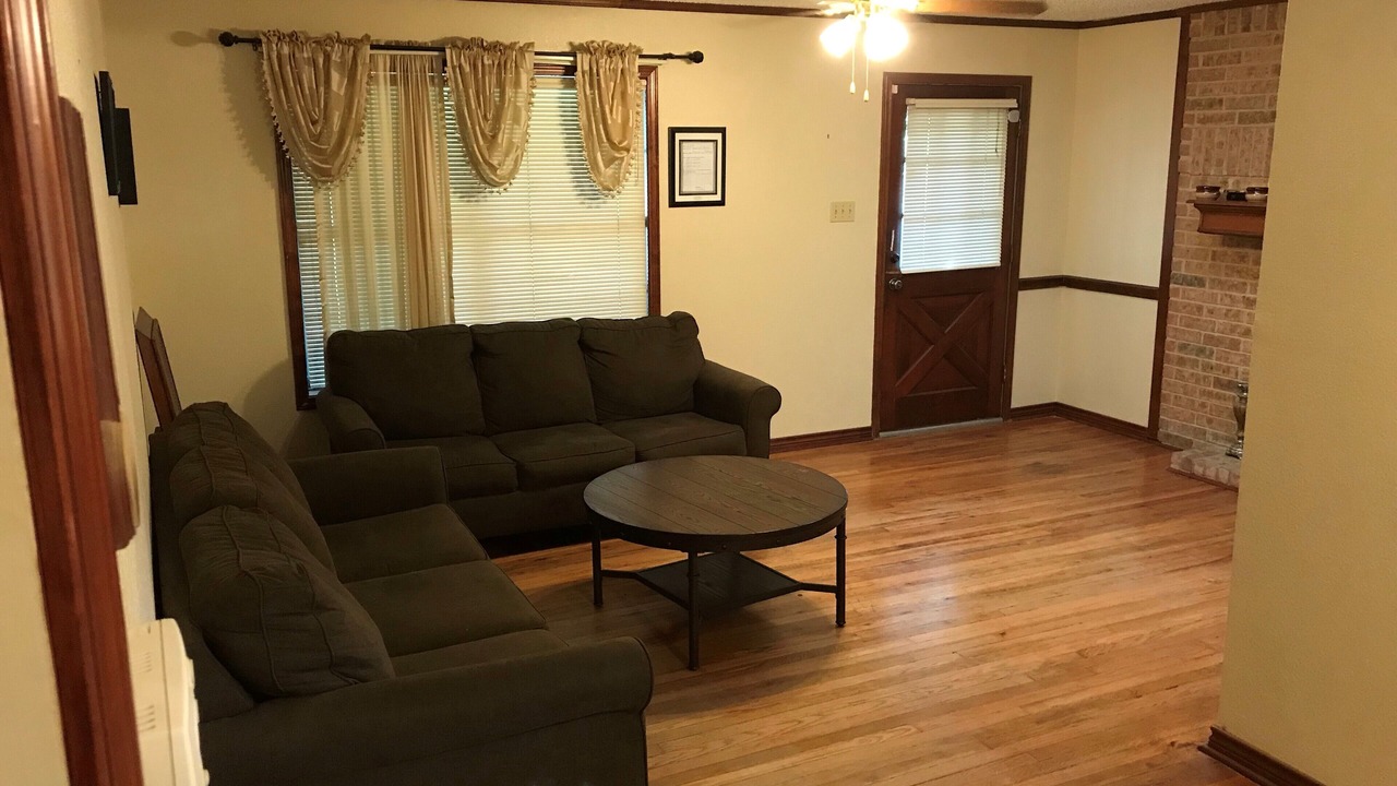Photo of Livingroom in Von Ormy