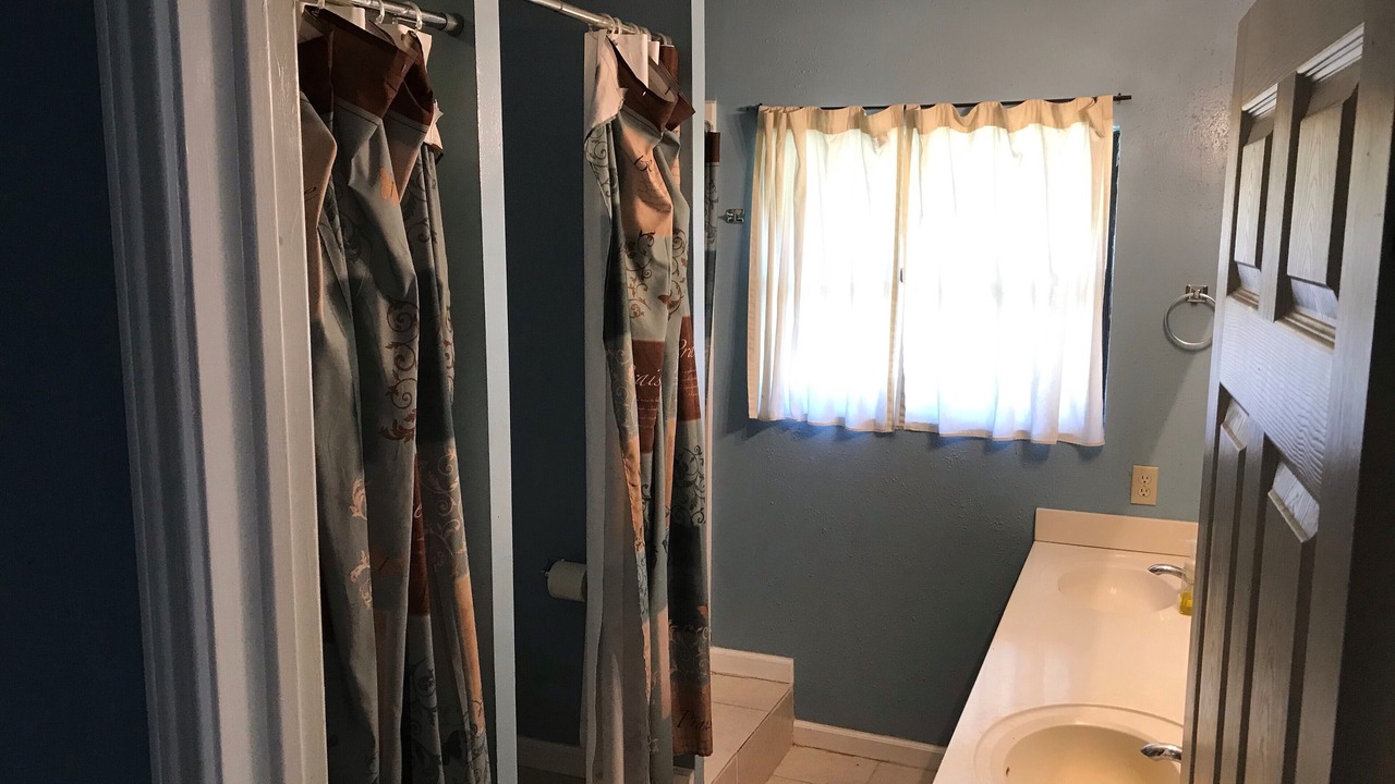 Photo of Bathroom in Von Ormy