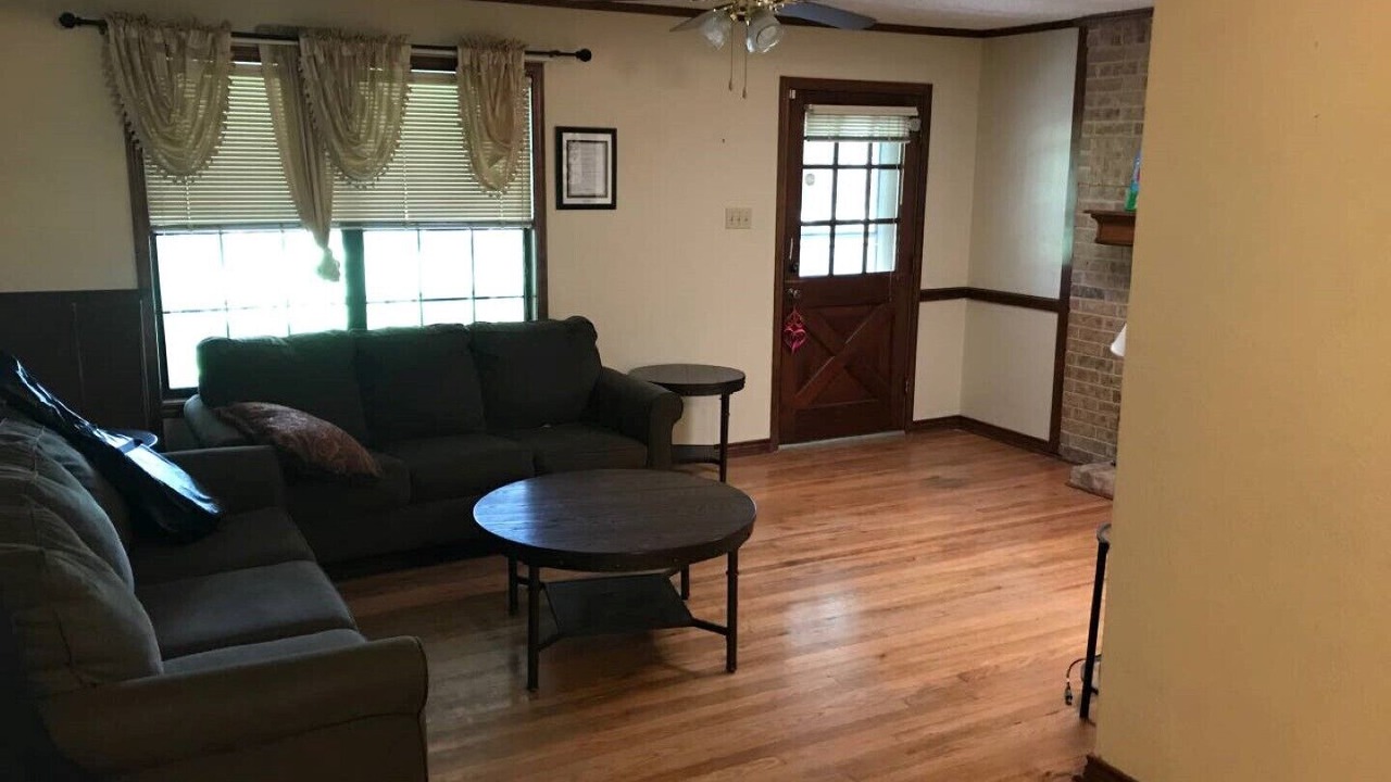 Photo of Livingroom in Von Ormy