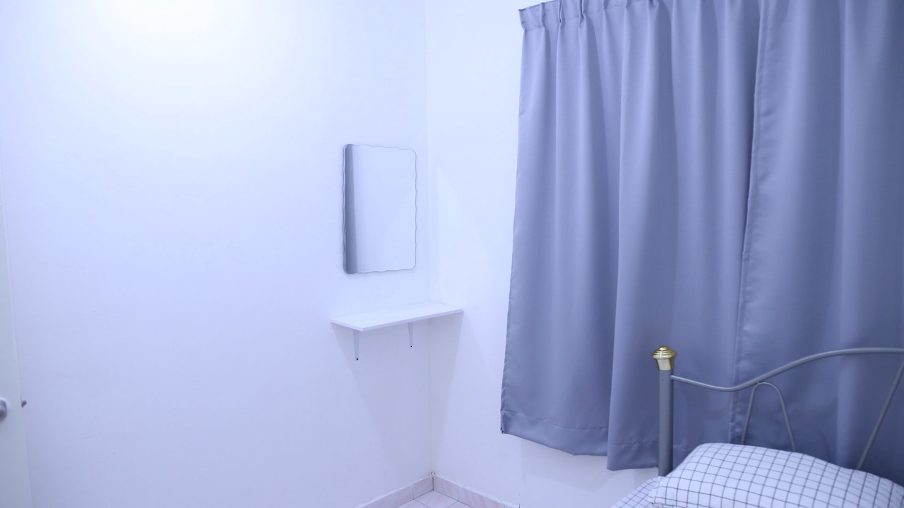 Photo of Bedroom in Kampung Telaga Nibong