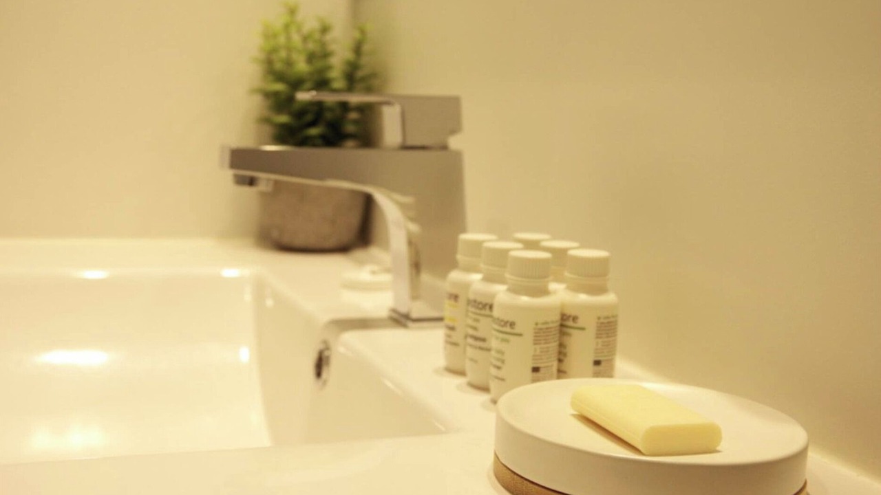 Photo of Bathroom in Hamilton Lake