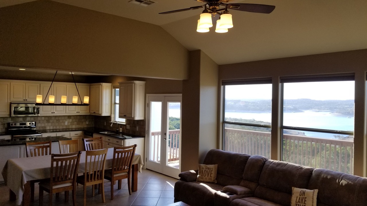 Photo of Others in Waterford On Lake Travis