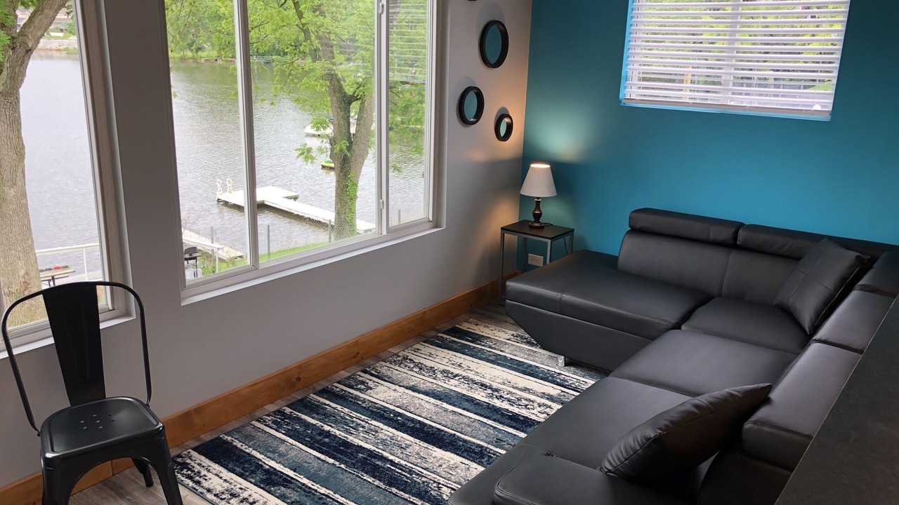 Photo of Livingroom in Monticello