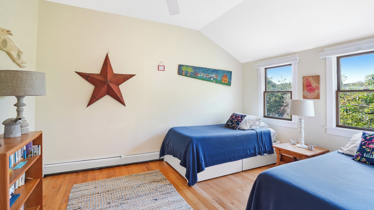 Photo of Bedroom in Aquinnah
