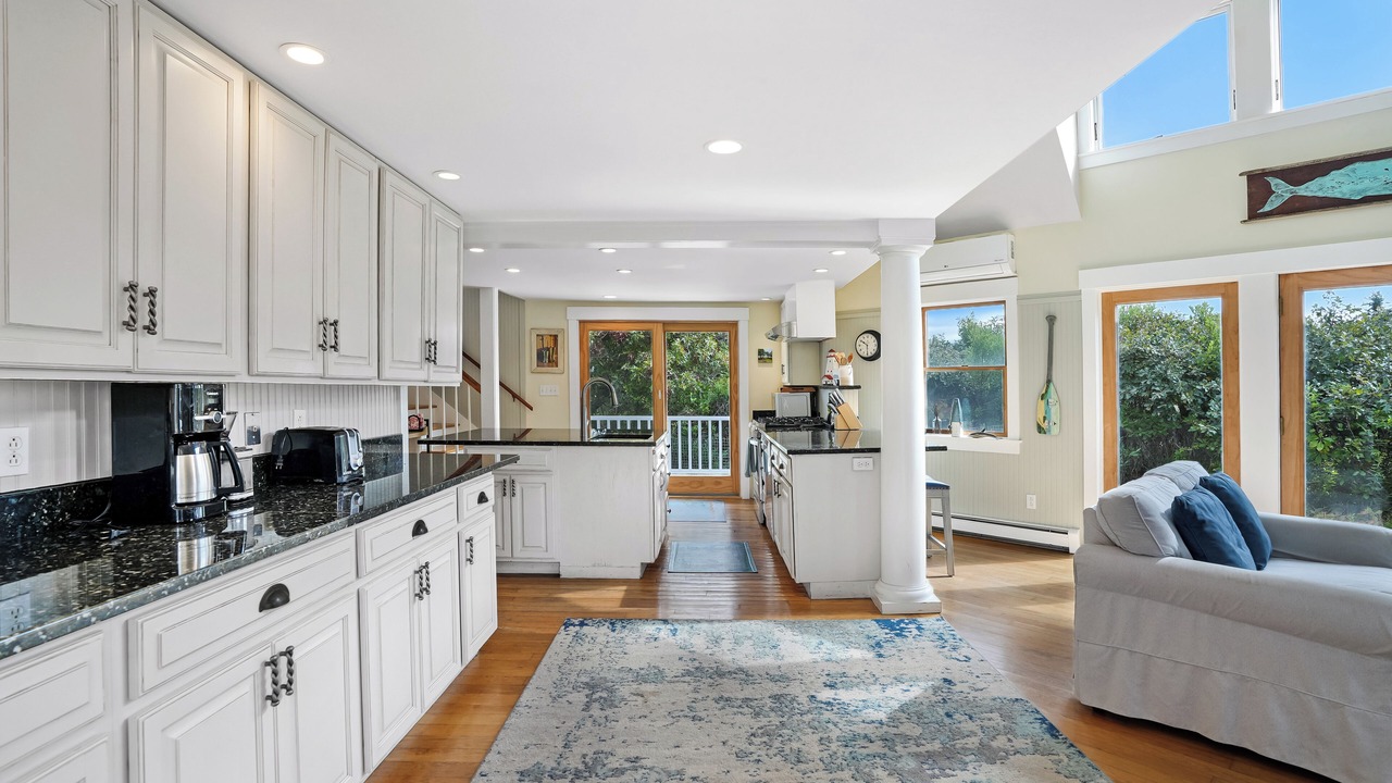 Photo of Others in Aquinnah