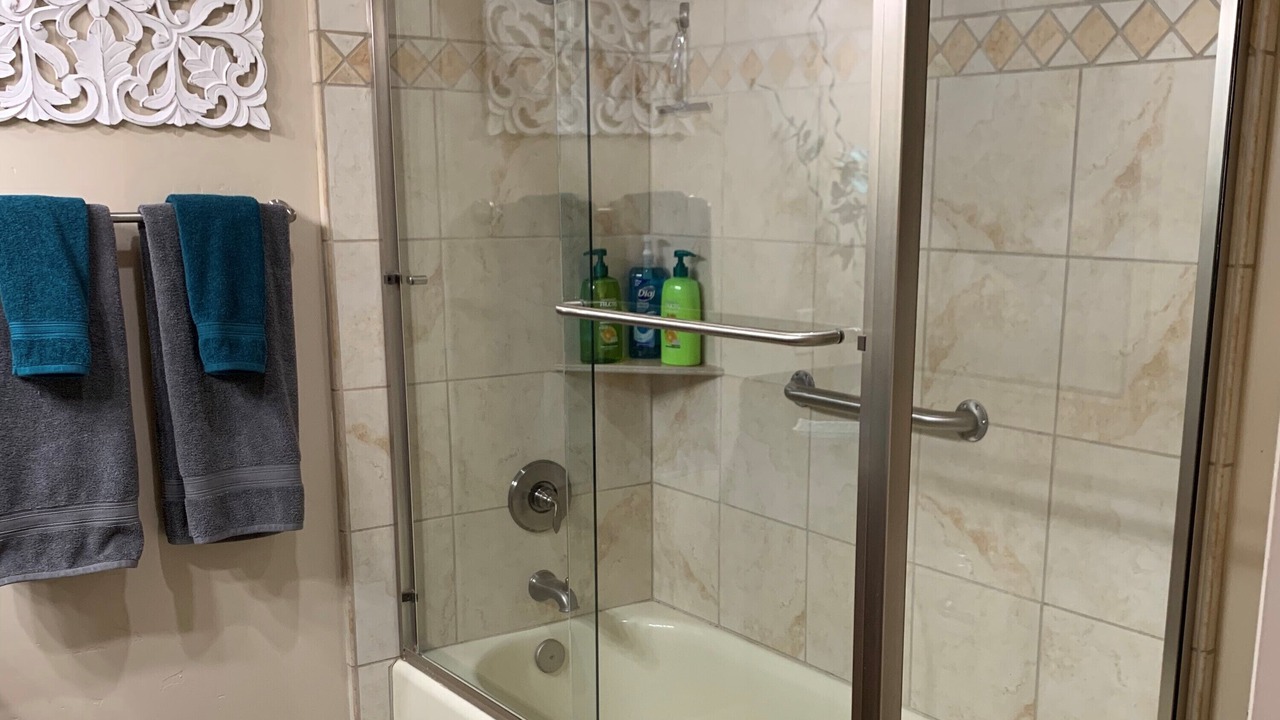Photo of Bathroom in Oak Creek