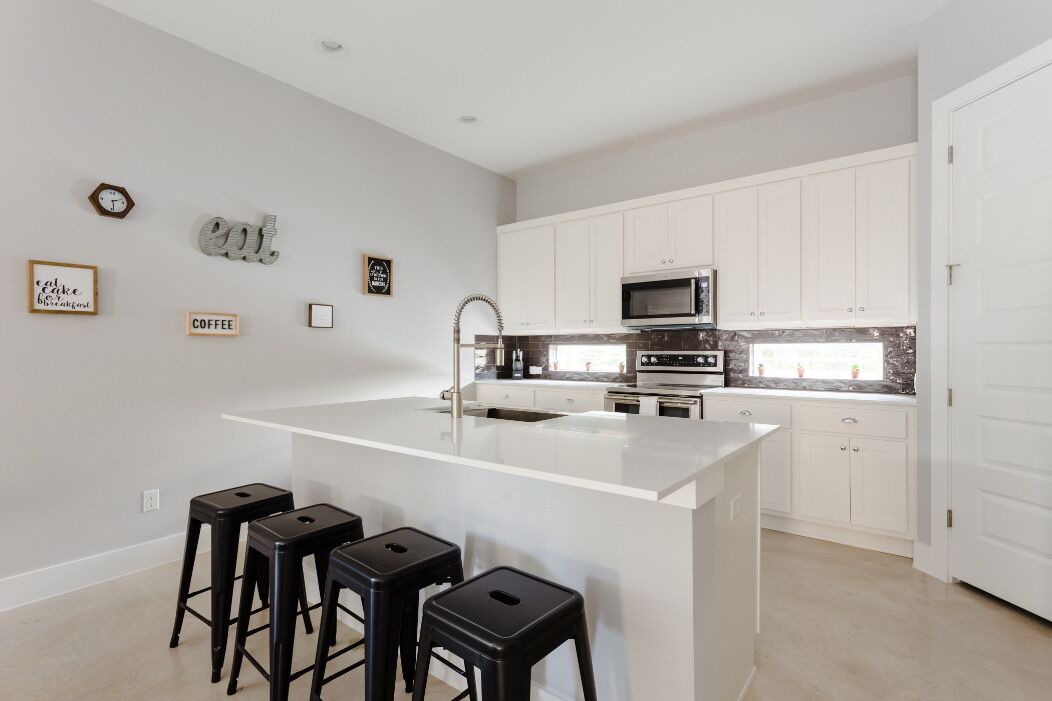 Photo of Kitchen in Apache Shores