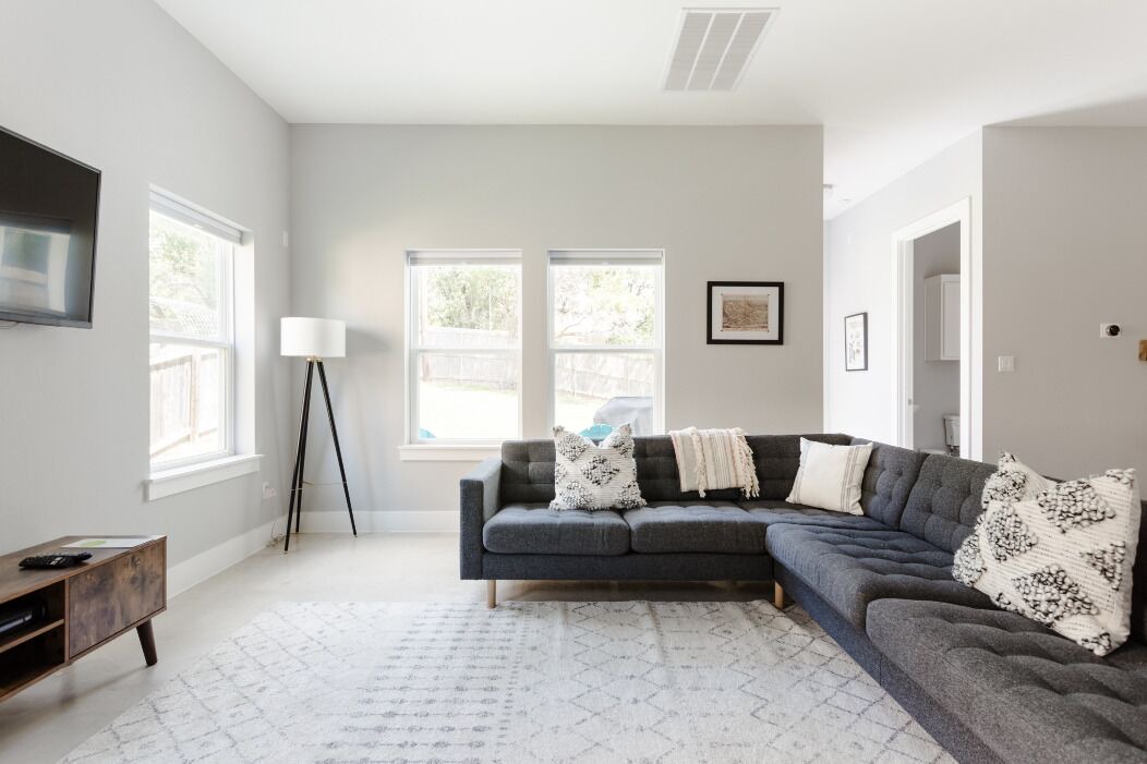 Photo of Livingroom in Apache Shores