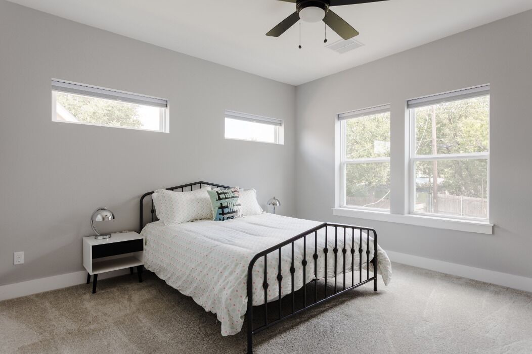 Photo of Bedroom in Apache Shores