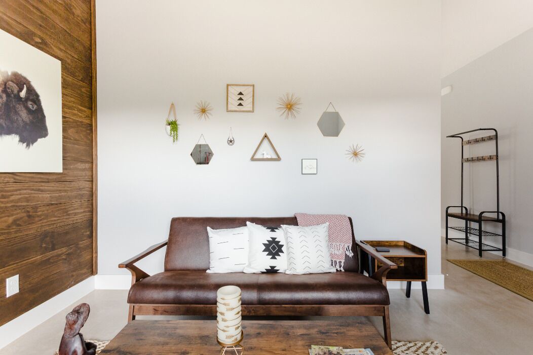 Photo of Livingroom in Apache Shores