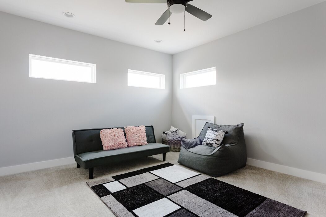 Photo of Livingroom in Apache Shores