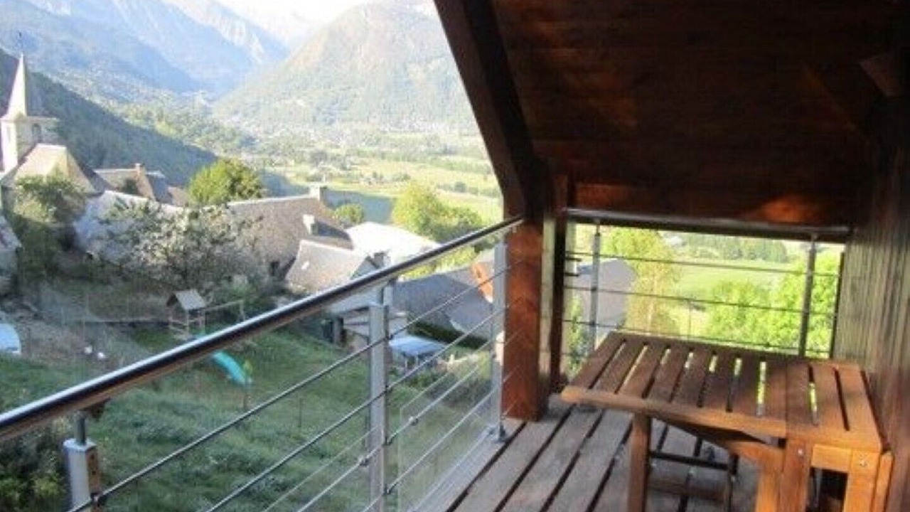 Photo of Outdoor in Camparan